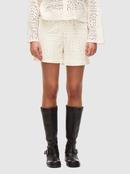 Shorts Female Vila