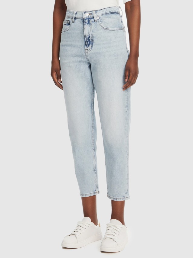 Female Tommy Jeans