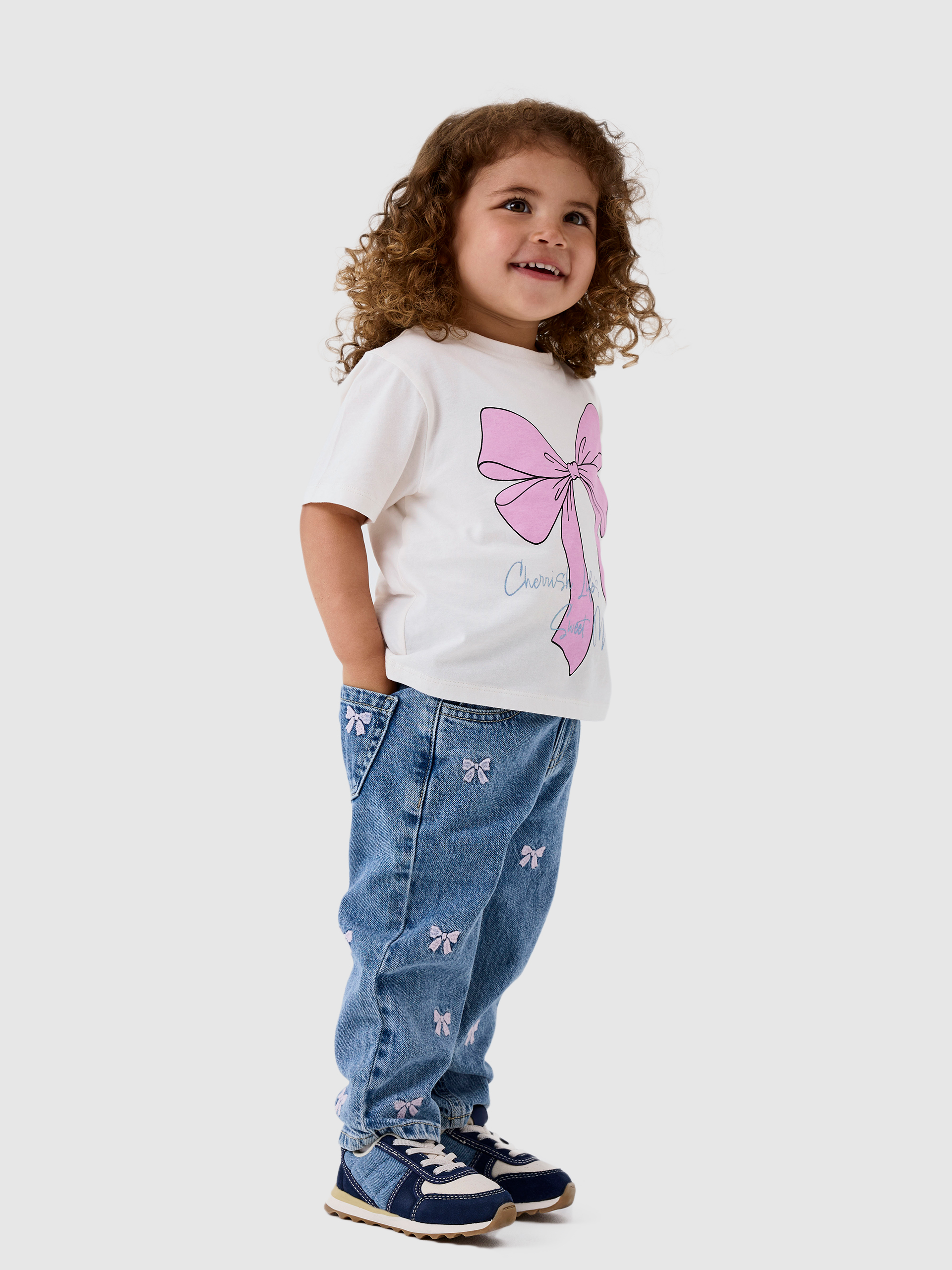 Trousers Female Name It