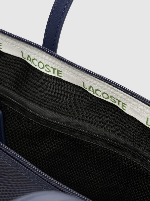 Shoppers Mulher Lacoste