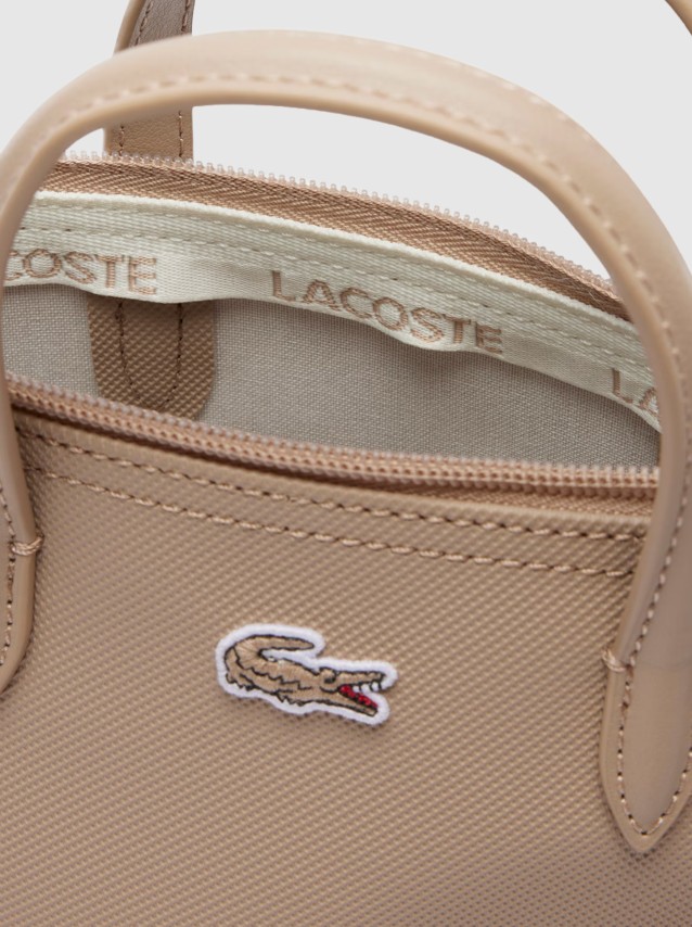 Shoppers Female Lacoste