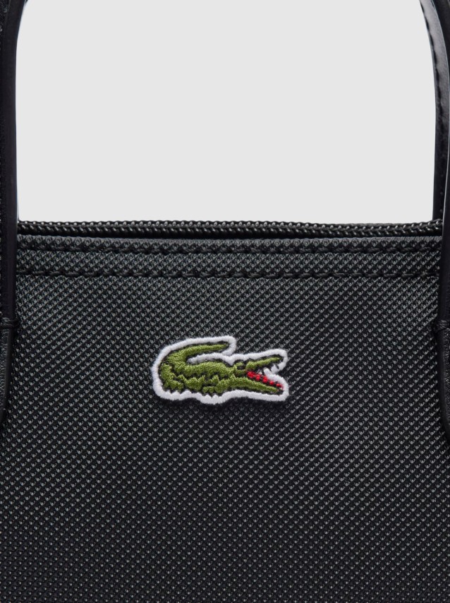 Shoppers Female Lacoste