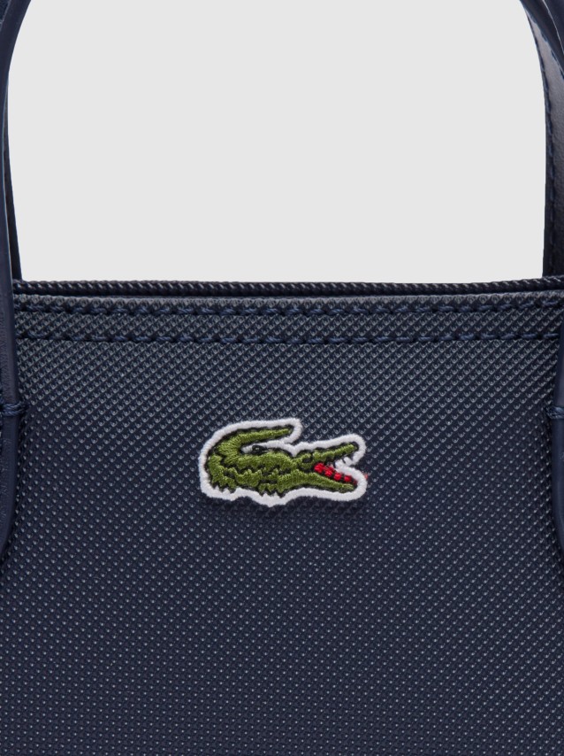 Shoppers Female Lacoste