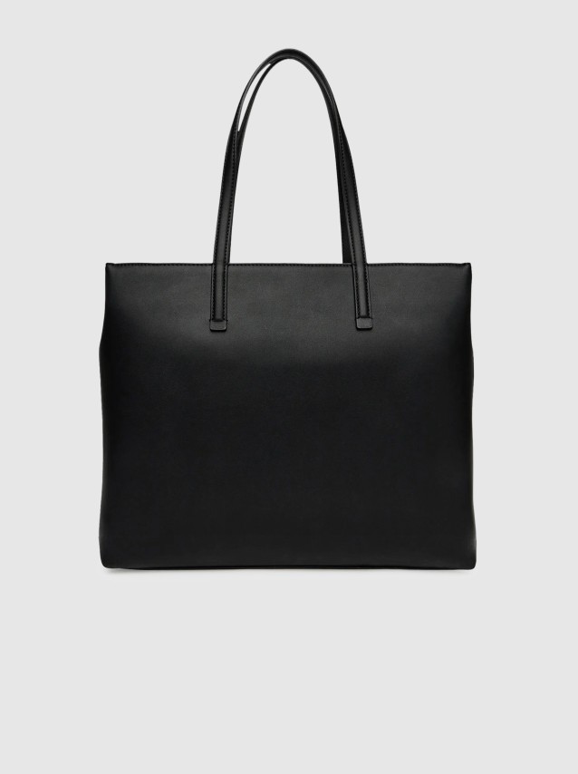 Shoppers Female Calvin Klein