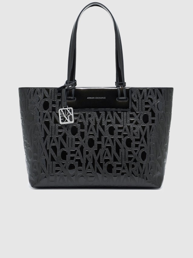 Shoppers Fminin Armani Exchange