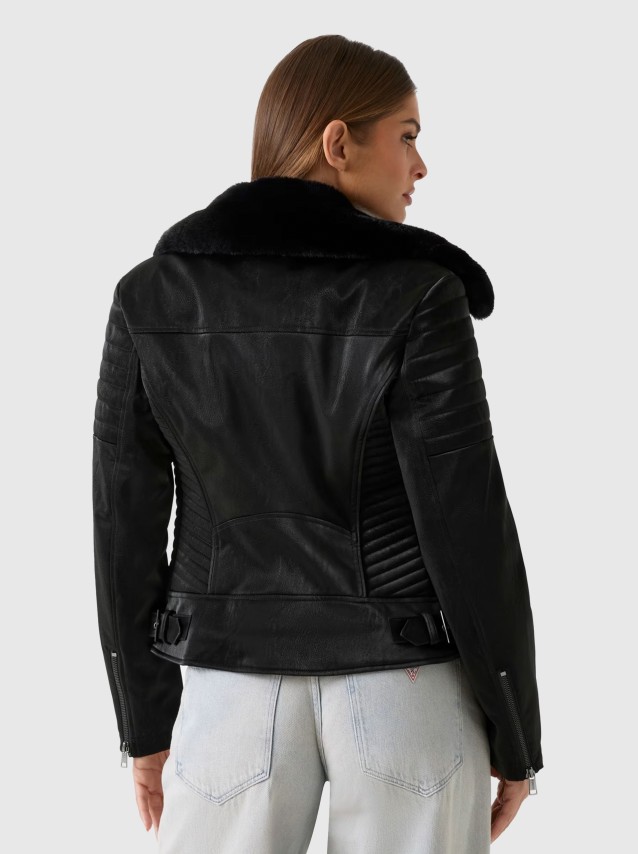 Female Guess