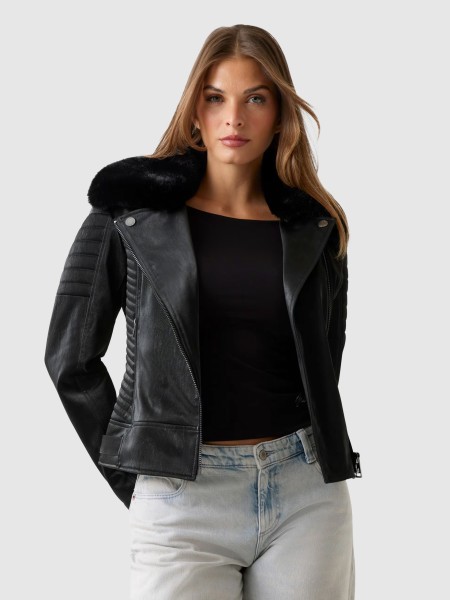 Female Guess