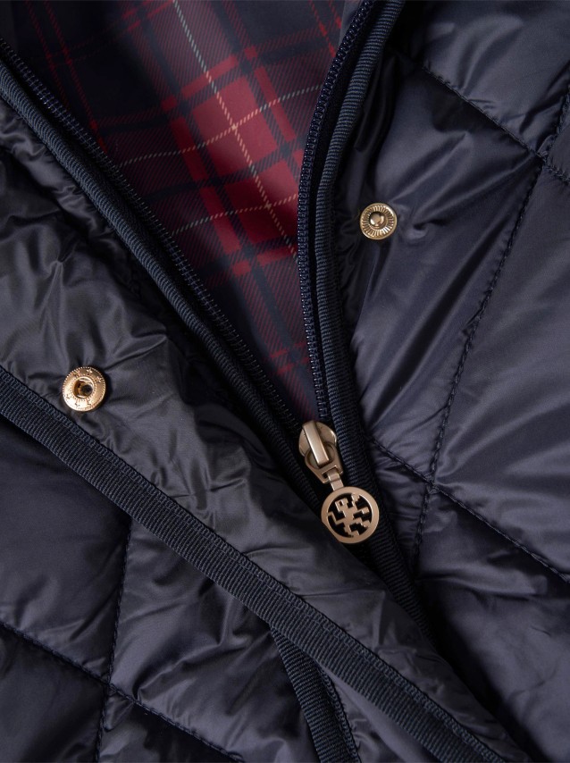 Jacket Female Lion Of Porches