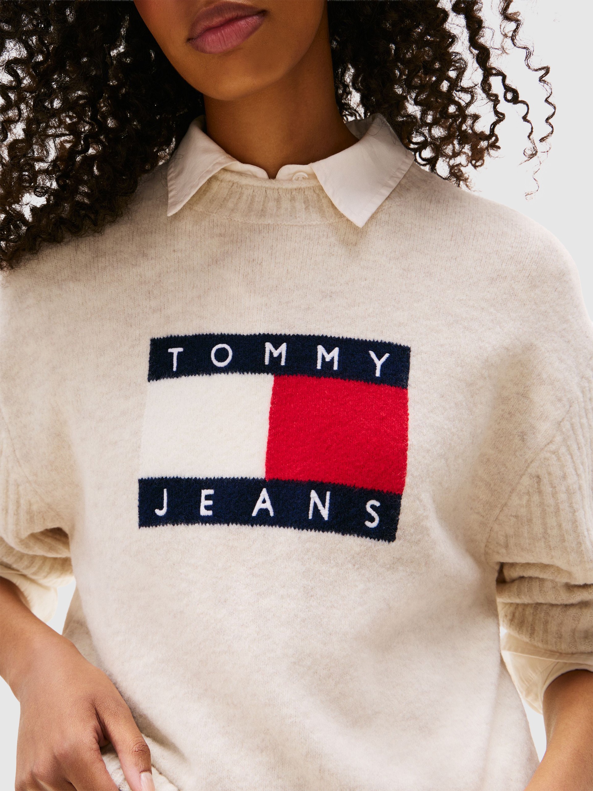Sweatshirt Female Tommy Jeans