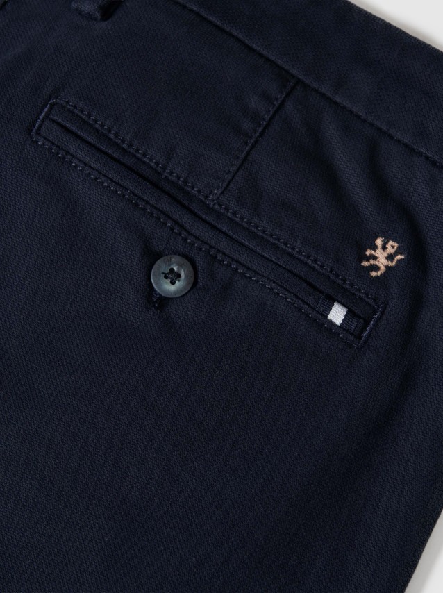 Calas Homem Lion Of Porches