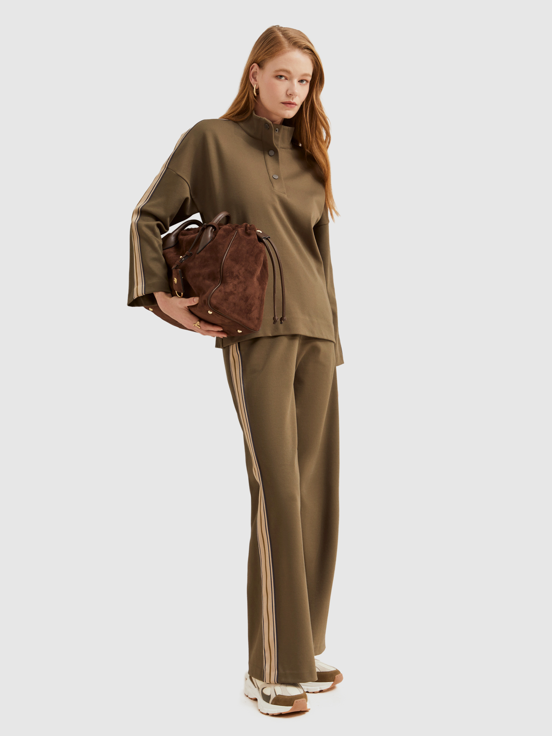 Camisas Femenino Lion Of Porches