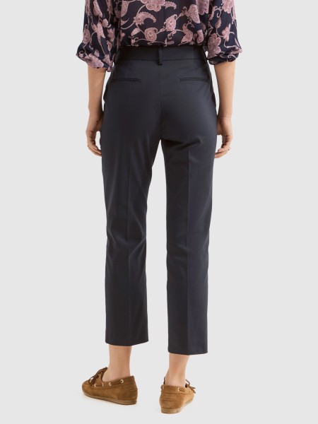 Cal�as Lion Of Porches Mulher Chino