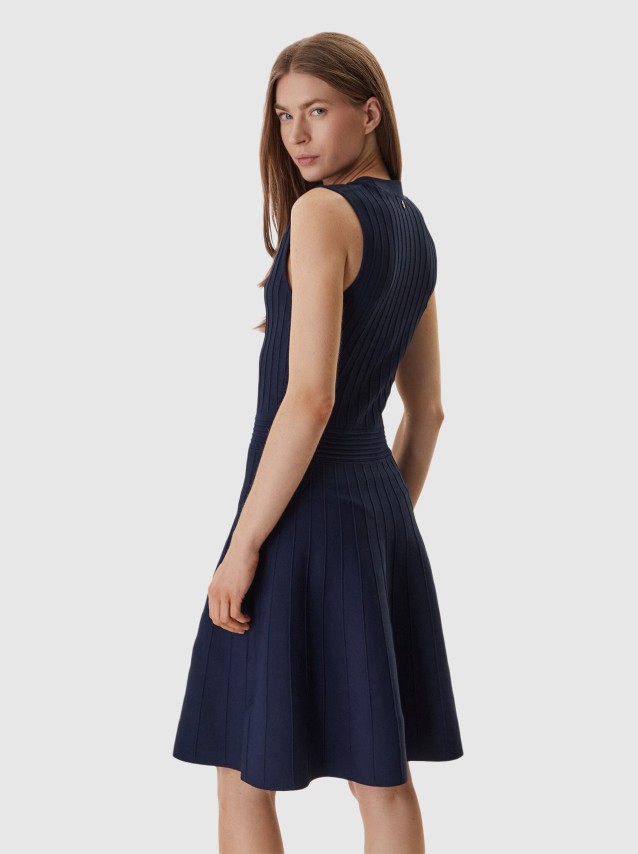 Dresses Female Guess