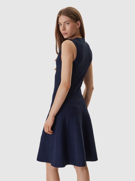 Dresses Female Guess