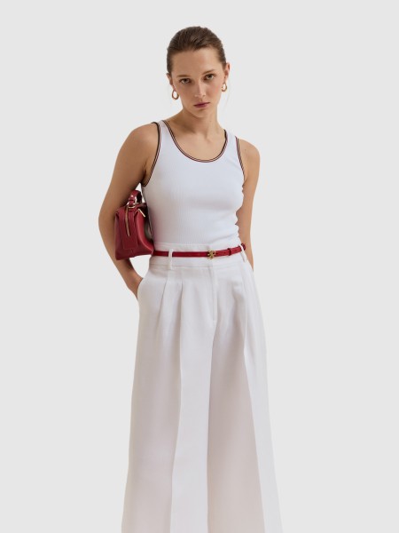 Hauts F�minin Lion Of Porches