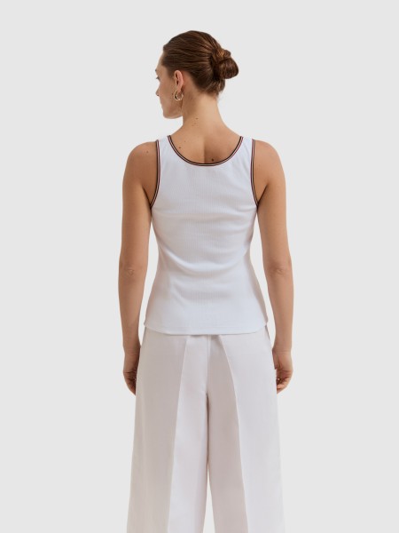 Hauts F�minin Lion Of Porches