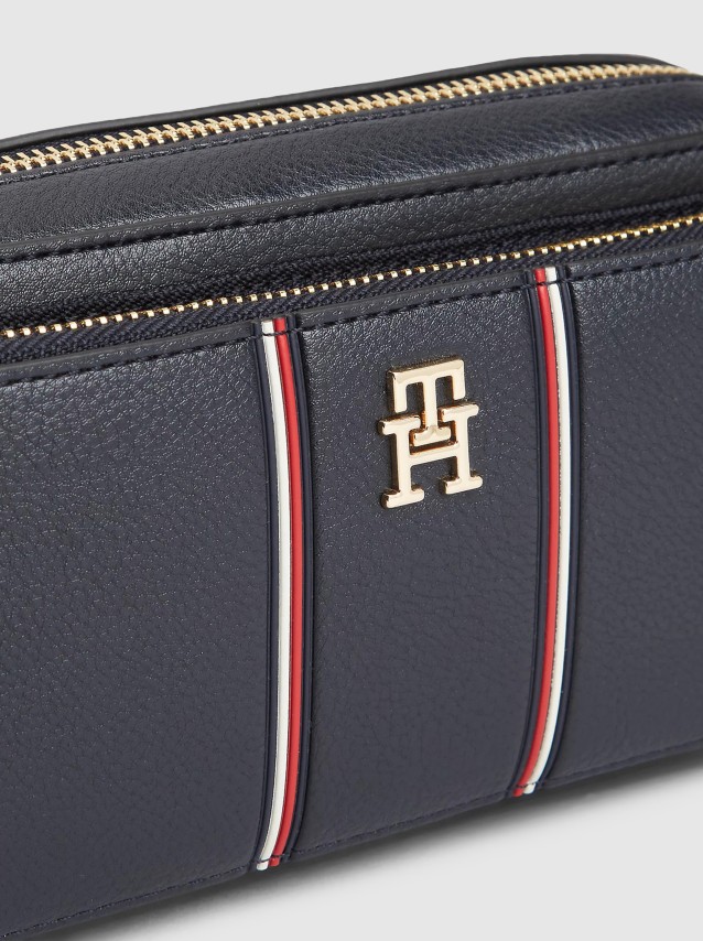 Female Tommy Hilfiger