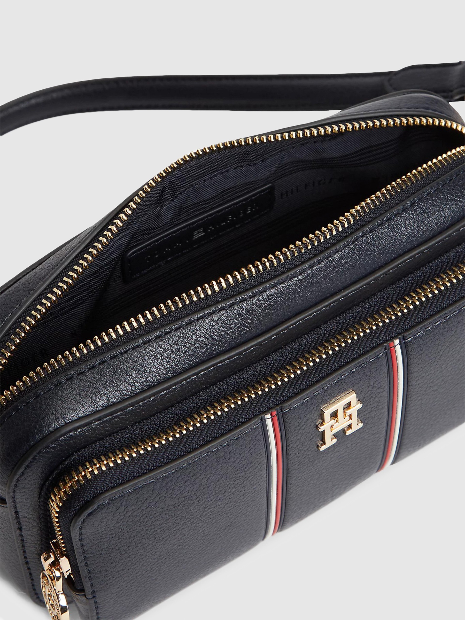 Female Tommy Hilfiger