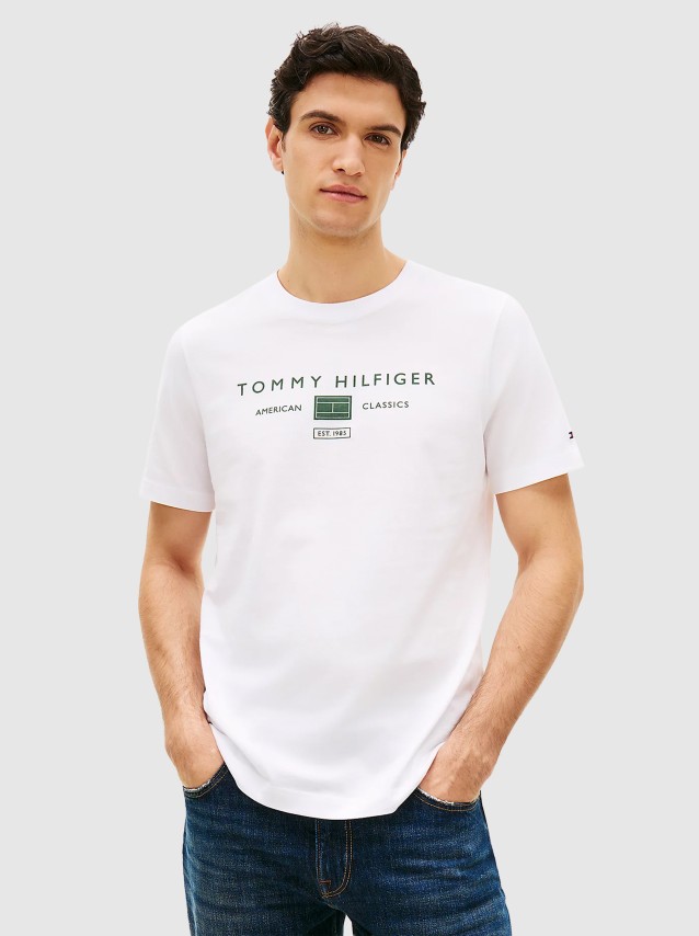 T-Shirt Tommy Hilfiger Homem Brand Love Mono Stack Tee