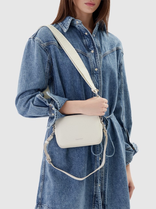 F�minin Calvin Klein