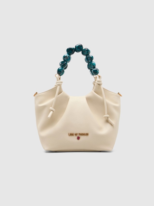 F�minin Lion Of Porches