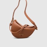 F�minin Lion Of Porches