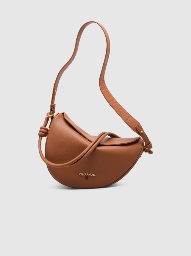 F�minin Lion Of Porches