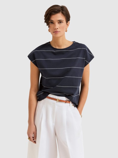 T-Shirt Female Lion Of Porches