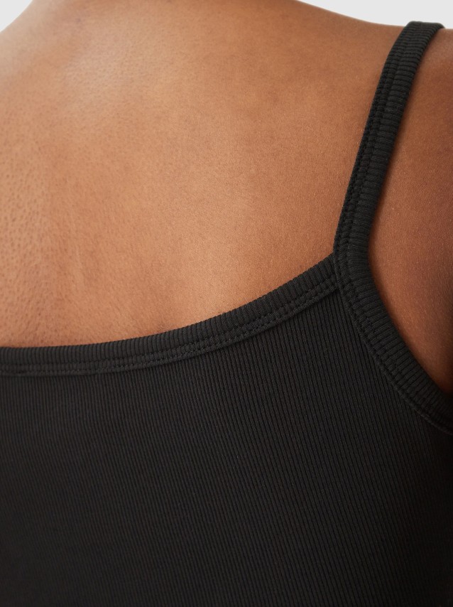 Hauts F�minin Calvin Klein