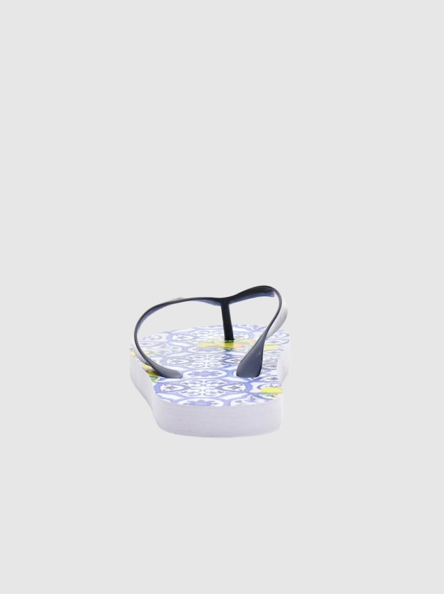 Chaussons F�minin Guess Kids