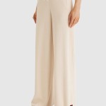 Female Guess Activewear