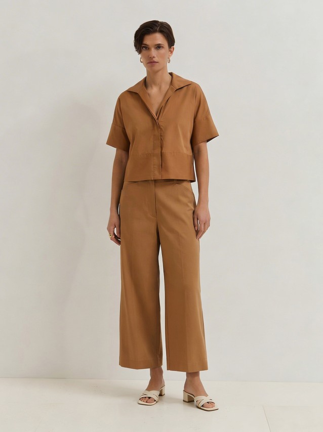 Cal�as Lion Of Porches Mulher Cal�a