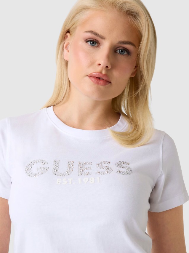 T-Shirt Guess Mulher Ss Cn Guess Studs Script Tee