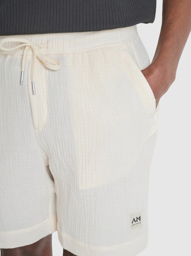 Cal��es  Antony Morato Homem Shorts Regular Fi In Soft Touch Cotton Crinckle Finish With Logoed Patc