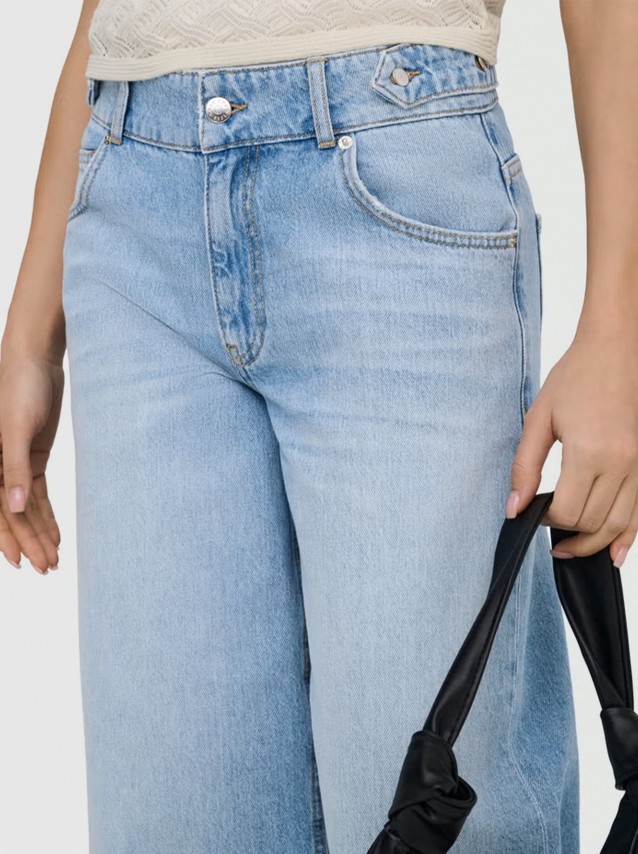 Jeans Female Only