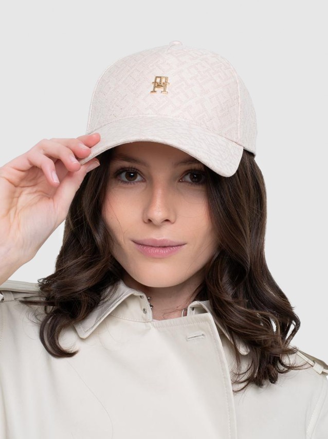 Female Tommy Hilfiger