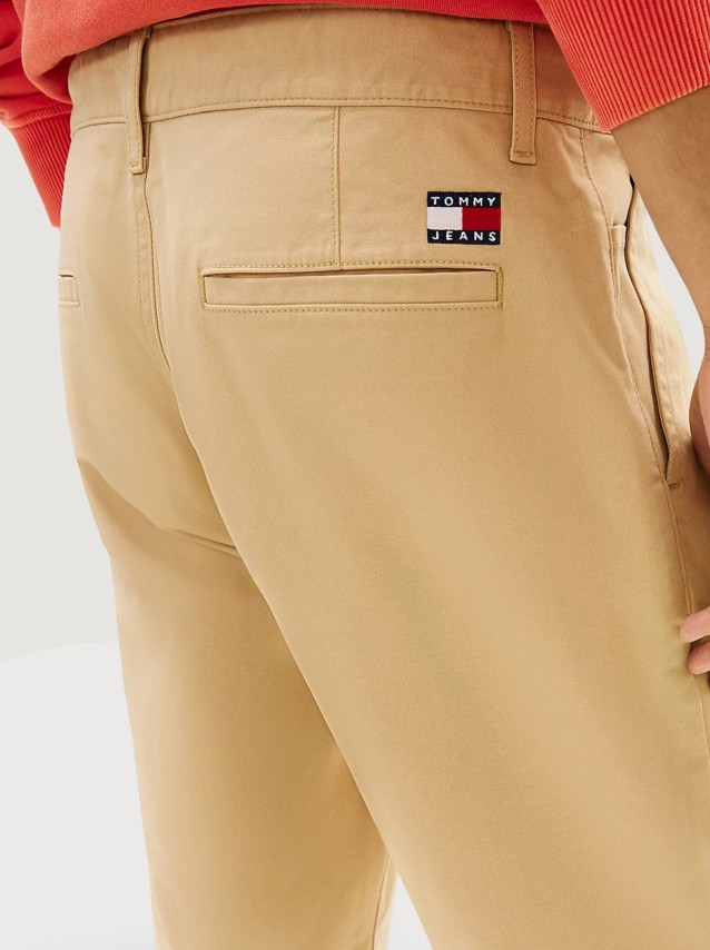 Male Tommy Jeans