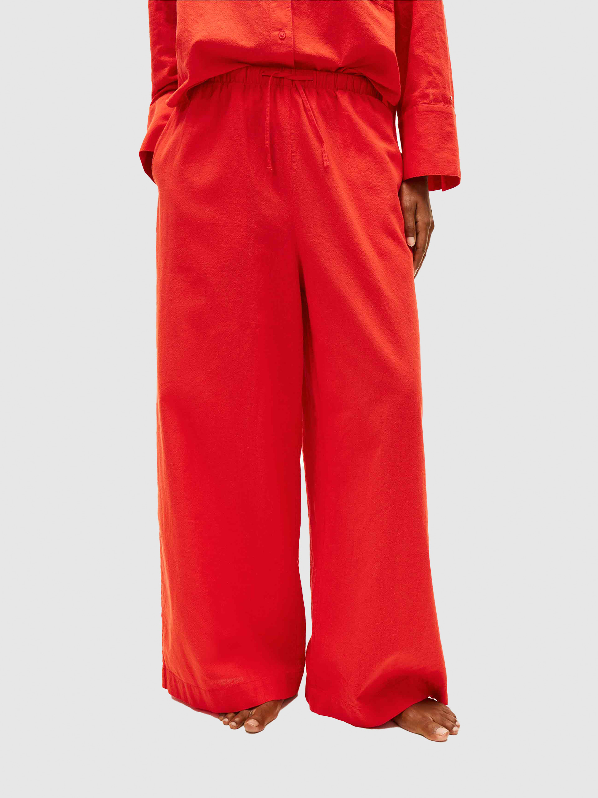 Female Tommy Hilfiger