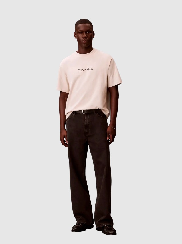 T-Shirt Calvin Klein Homem Ss Rlxd Standard Logo Crewnk Tee