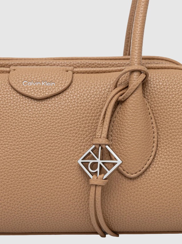 Mala Calvin Klein Mulher Emblem Trio Pebble Shoulder Bag