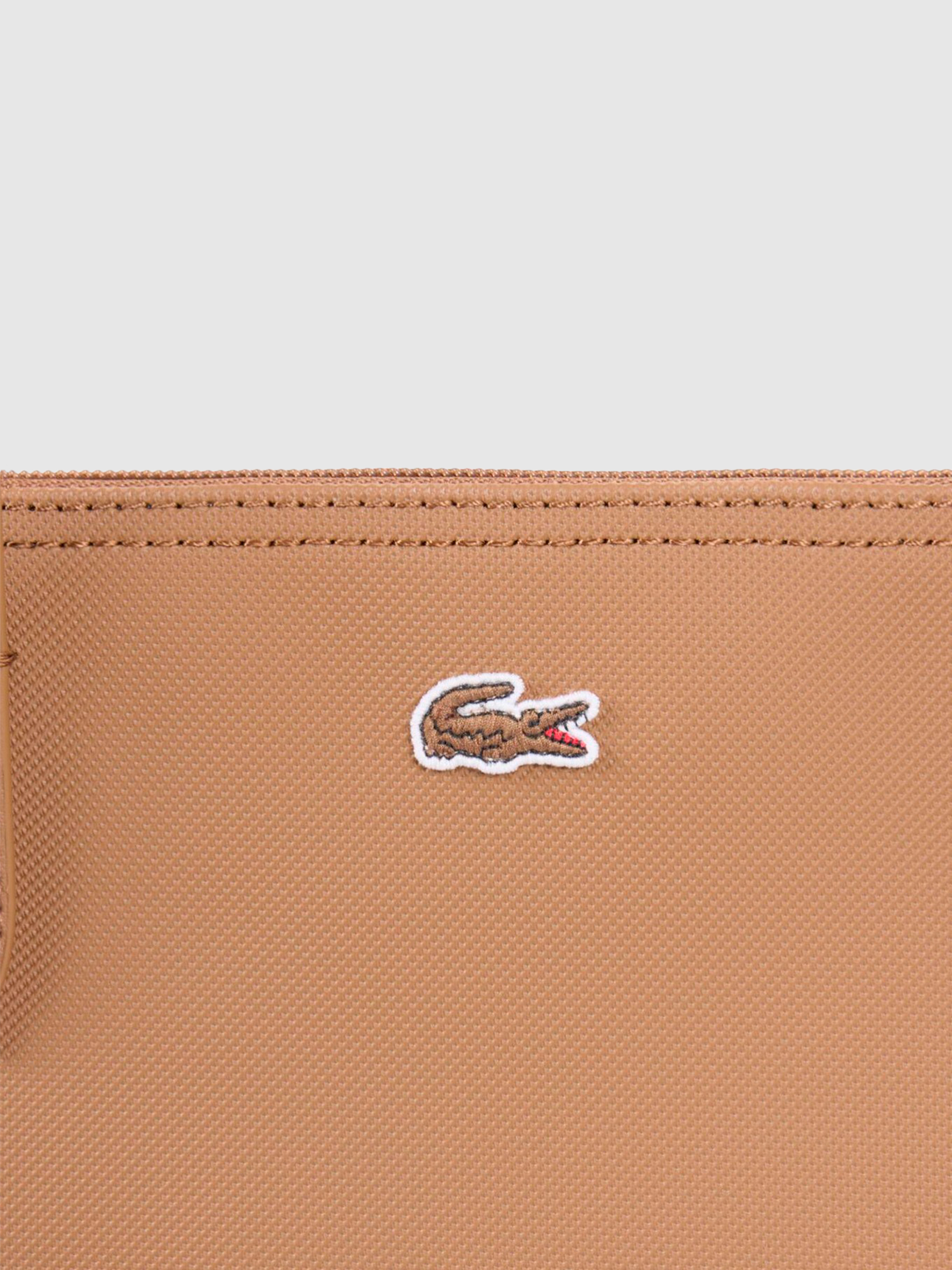 Féminin Lacoste