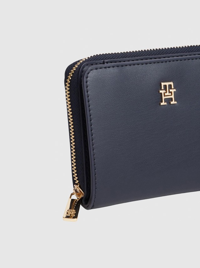 Porta Moedas Mulher Th Icon Med Za Flap Tommy Jeans