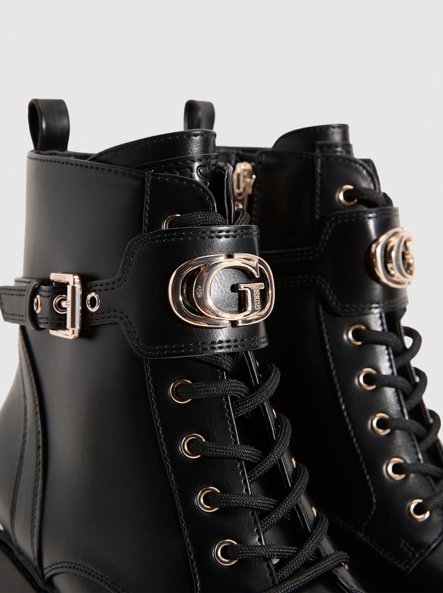 Female Guess Activewear