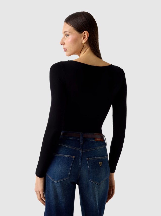 Female Guess