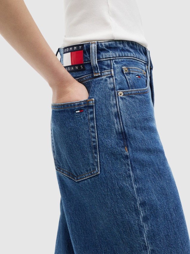 Female Tommy Jeans