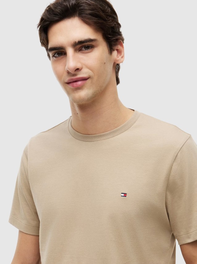 T-Shirt Tommy Hilfiger Homem Ess Seasonal Reg Fit Solid Tee