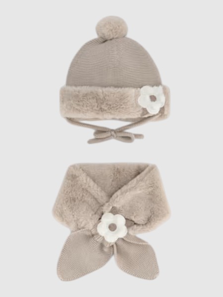 Conjunto 2 Peças Mayoral Menina Conj Gorro Cachecol C/ Pelo Conjunto 2 Peças Mayoral Menina Conj Gorro Cachecol C/ Pelo