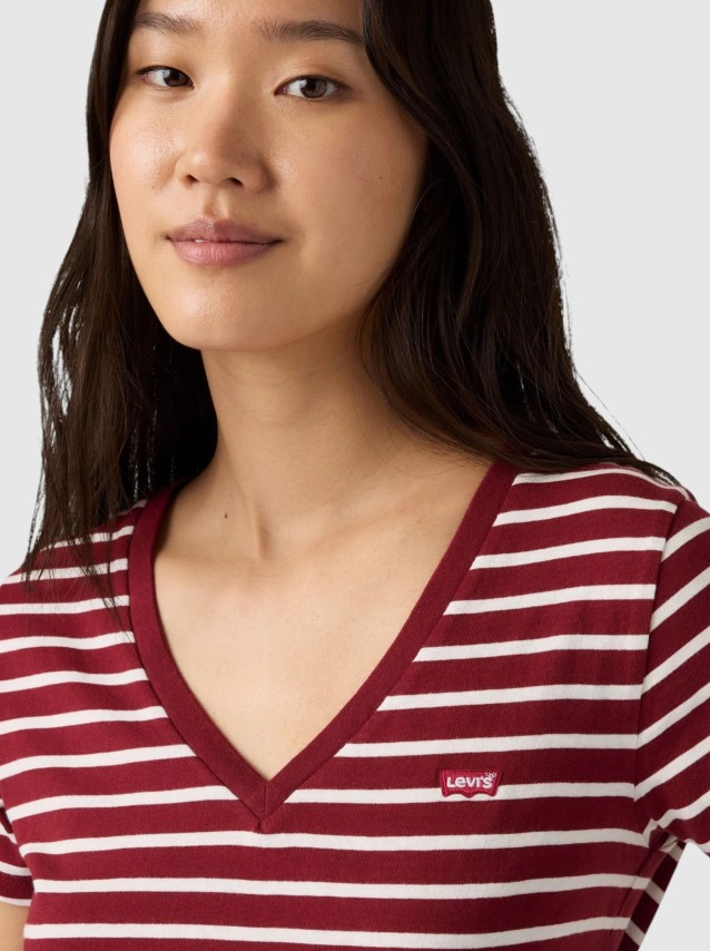 T-Shirt Levis Mulher Perfect Vneck Reds