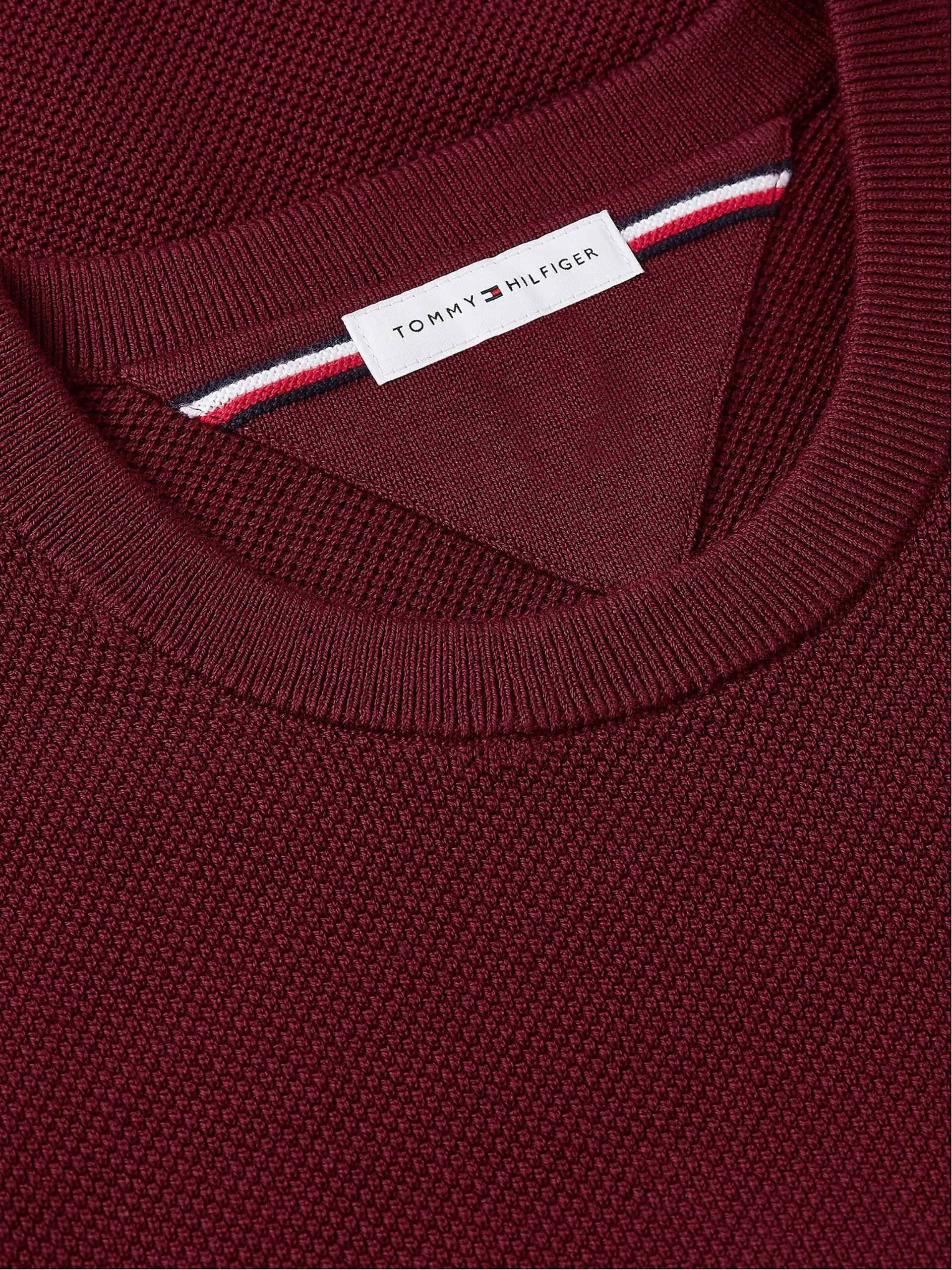 Male Tommy Hilfiger