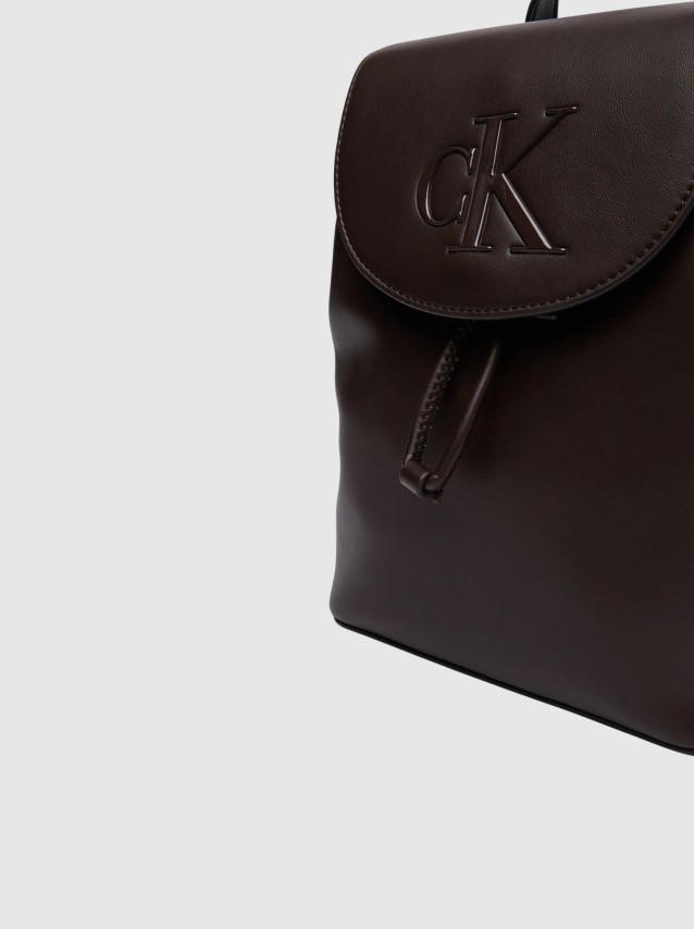 Mochila Calvin Klein Mulher Bold Ck Flap Mini Backpack